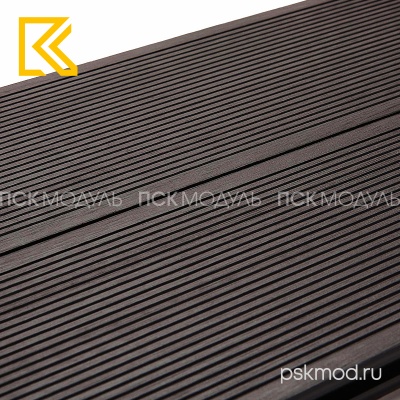 Доска-террасная-МПК-Глянцевая-Броширование-_цвет_шоколад_03